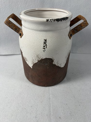 Rustic farmhouse primitive - rustic,